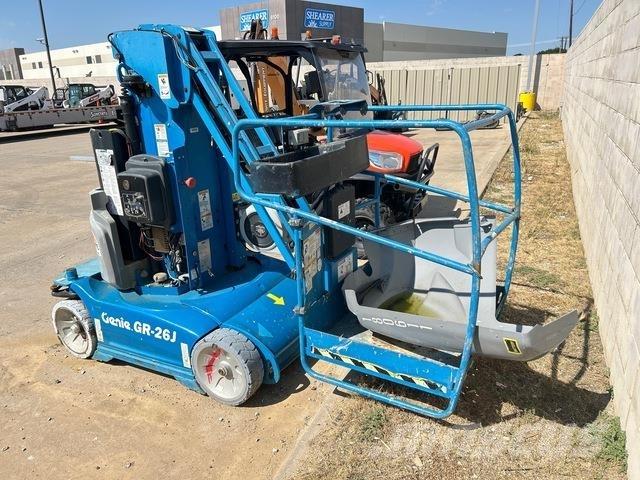 Genie GR-26J Plataformas de Mastro Vertical