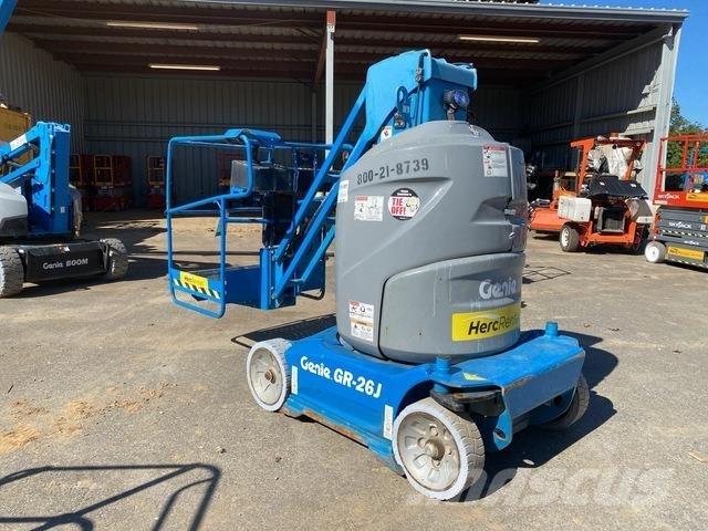 Genie GR-26J Plataformas de Mastro Vertical