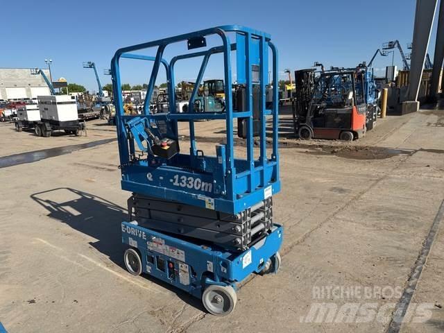 Genie GS-1330M Elevadores de tesoura