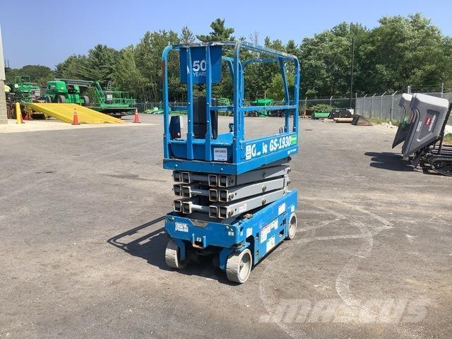 Genie GS-1930 Elevadores de tesoura