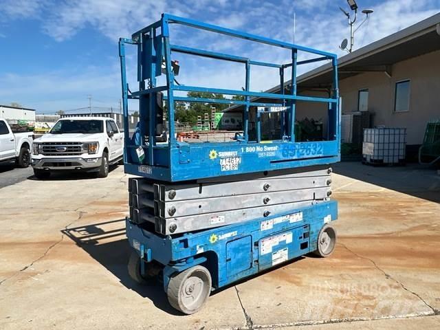 Genie GS-2632 Elevadores de tesoura