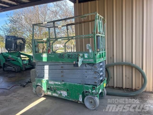 Genie GS-3232 Elevadores de tesoura