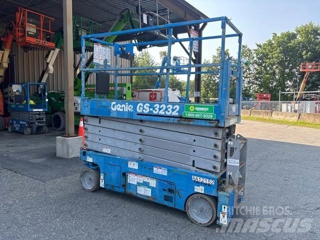 Genie GS-3232 Elevadores de tesoura