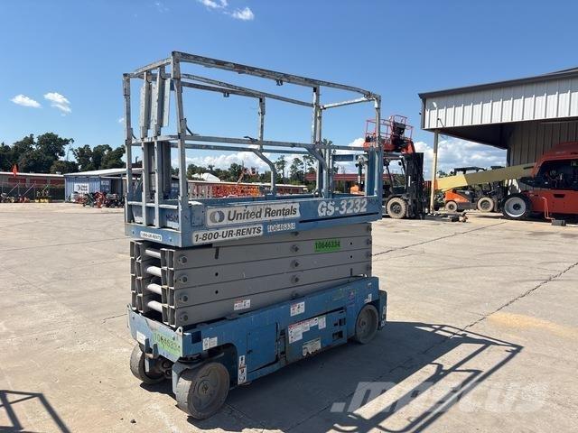Genie GS-3232 Elevadores de tesoura