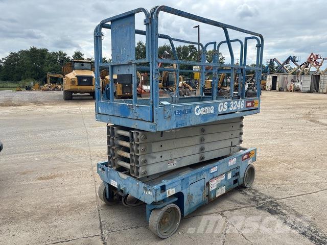 Genie GS-3246 Elevadores de tesoura