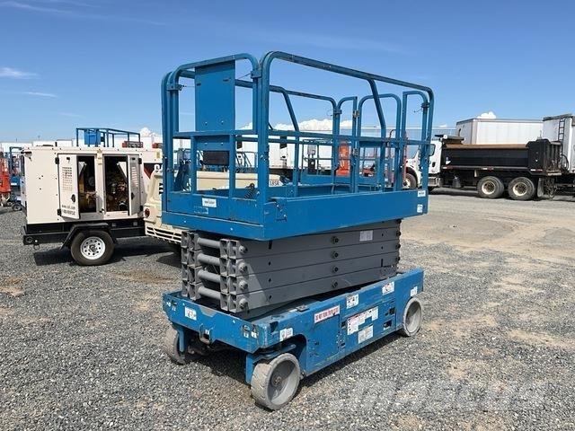 Genie GS-3246 Elevadores de tesoura