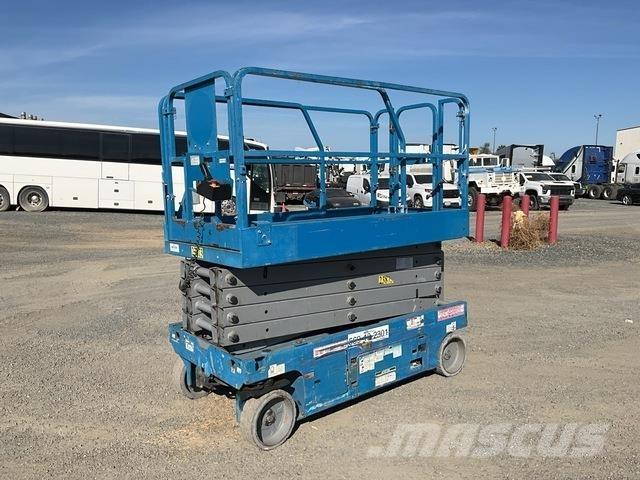 Genie GS-3246 Elevadores de tesoura