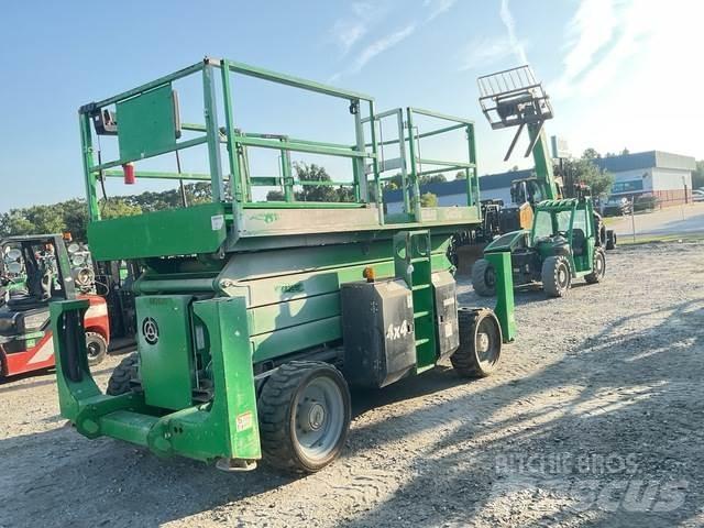 Genie GS-4390 Elevadores de tesoura