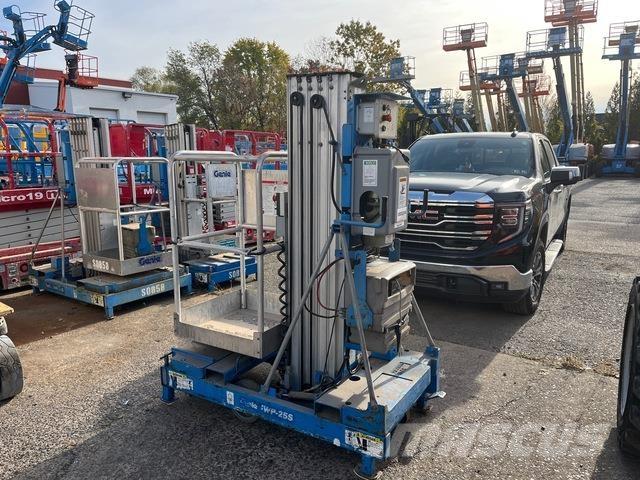 Genie IWP-25S Plataformas de Mastro Vertical