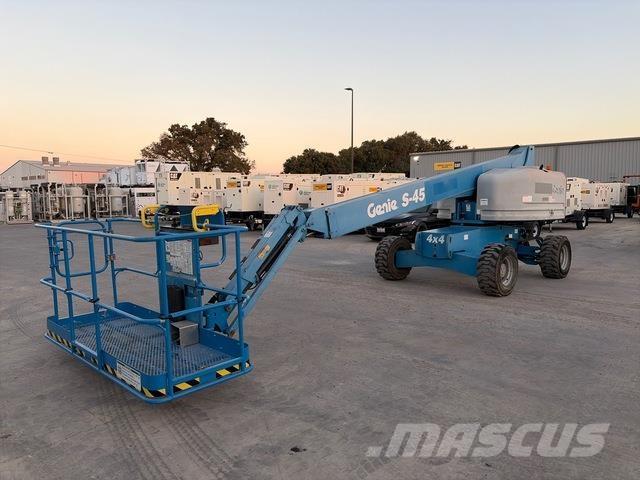 Genie S-45 Elevadores braços Telescópicos