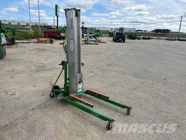 Genie SLC24 Guinchos, elevadores e elevações de materiais
