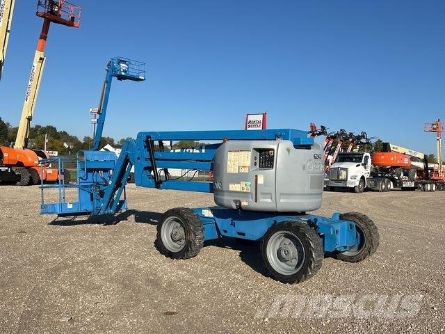 Genie Z-45/25J Elevadores braços articulados