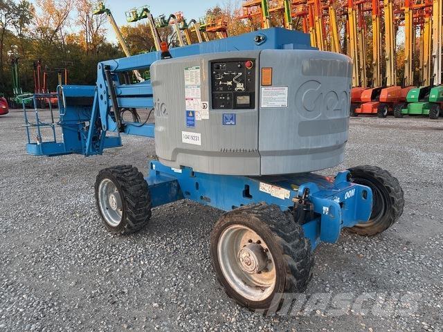 Genie Z45/25J Elevadores braços articulados