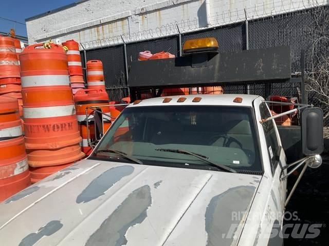 GMC 3500 Camiões estrado/caixa aberta