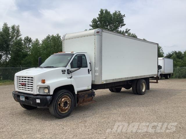 GMC 7500 Camiões de caixa fechada