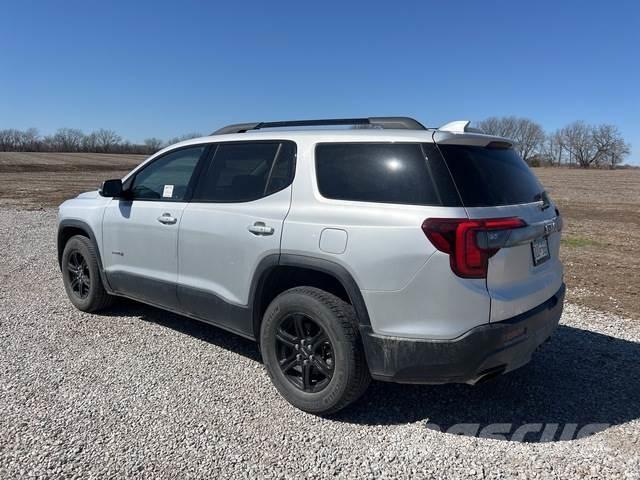 GMC Acadia Carros Ligeiros