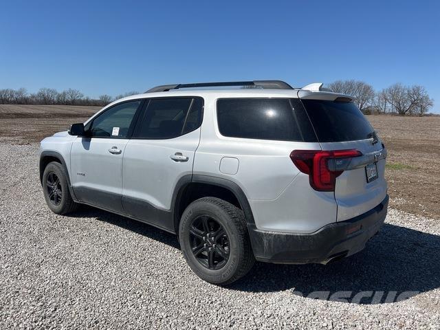 GMC Acadia Carros Ligeiros