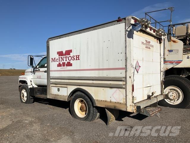 GMC C6500 Camiões-cisterna