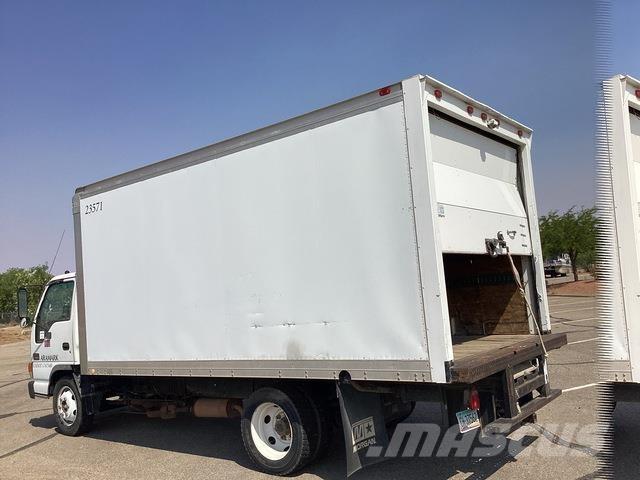 GMC W4500 Camiões de caixa fechada