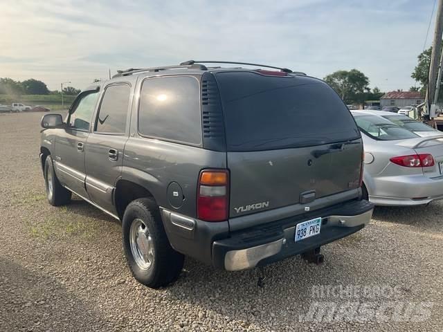 GMC Yukon Carros Ligeiros