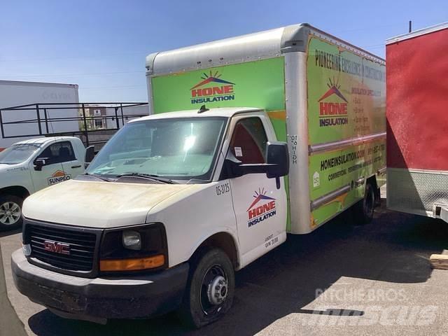  GMFC C7500 Camiões de caixa fechada