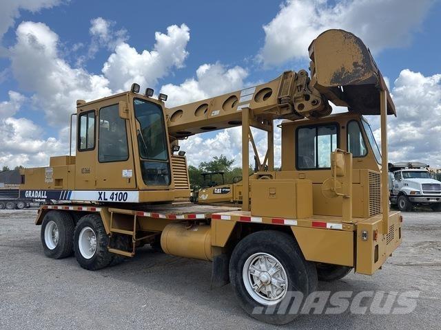 Gradall XL4100 Escavadoras de rodas