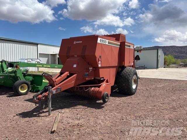 Hesston 4900 Enfardadeira de fardos quadrados