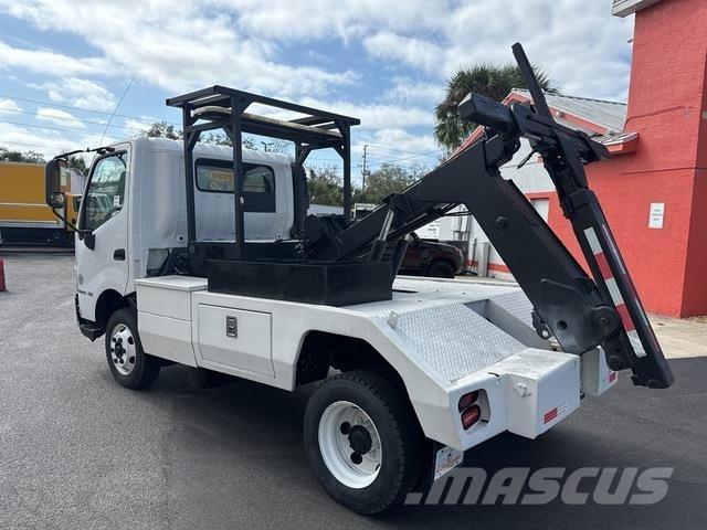 Hino 155 Camiões de Reciclagem