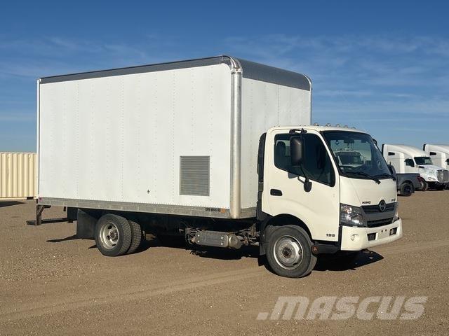 Hino 195 Camiões de caixa fechada