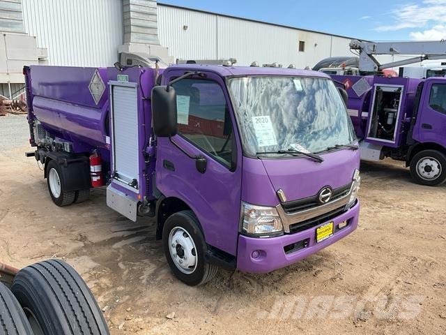 Hino 195 Camiões-cisterna