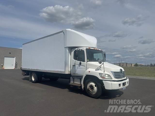 Hino 258 Camiões de caixa fechada