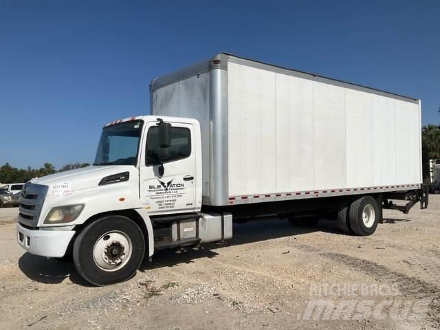 Hino 268 Camiões de caixa fechada