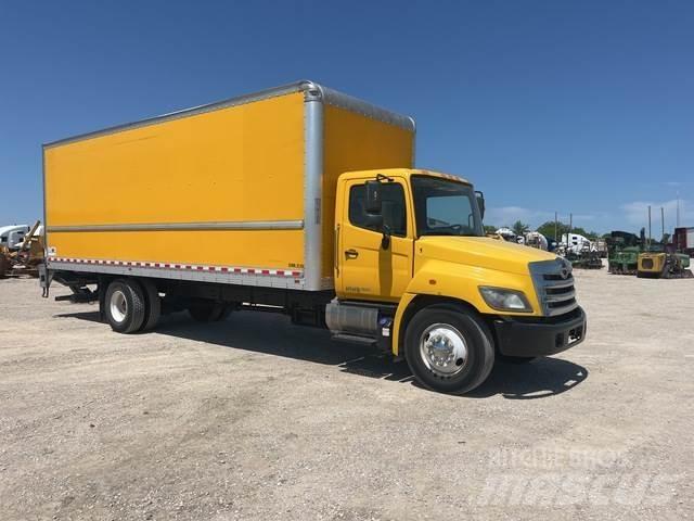 Hino 268 Camiões de caixa fechada
