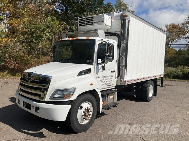 Hino 268 Camiões caixa temperatura controlada