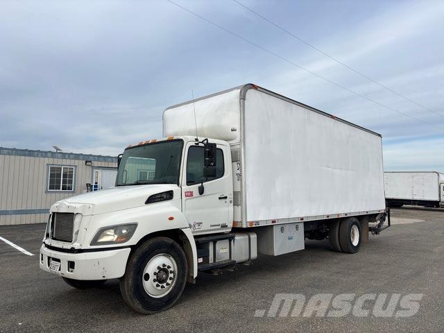 Hino 268 Camiões de caixa fechada