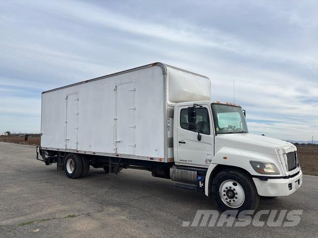 Hino 268 Camiões de caixa fechada