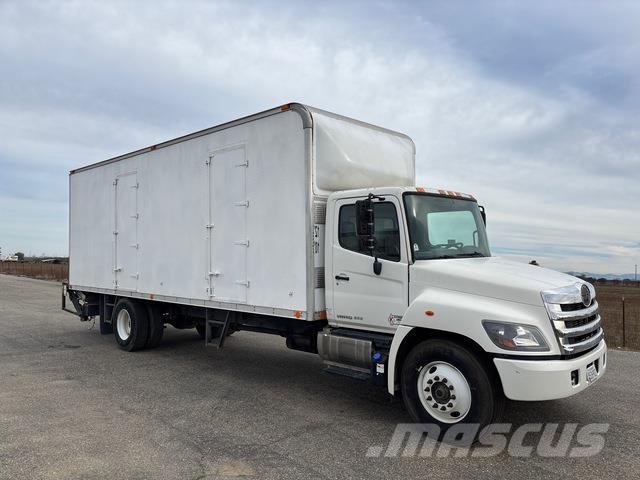 Hino 268 Camiões de caixa fechada