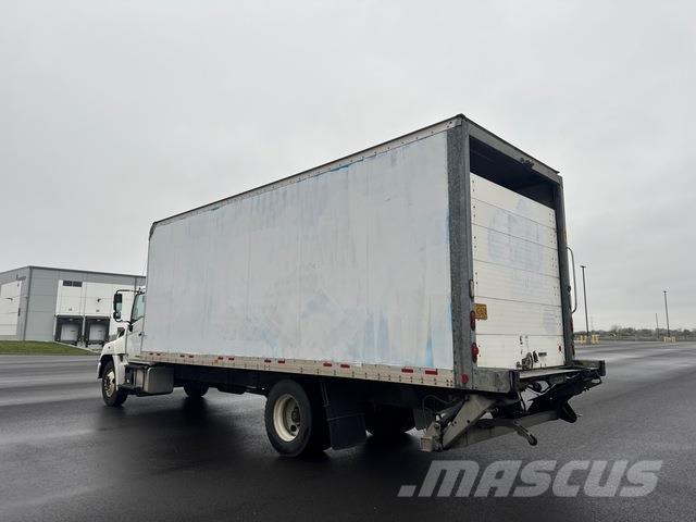 Hino 268 Camiões de caixa fechada