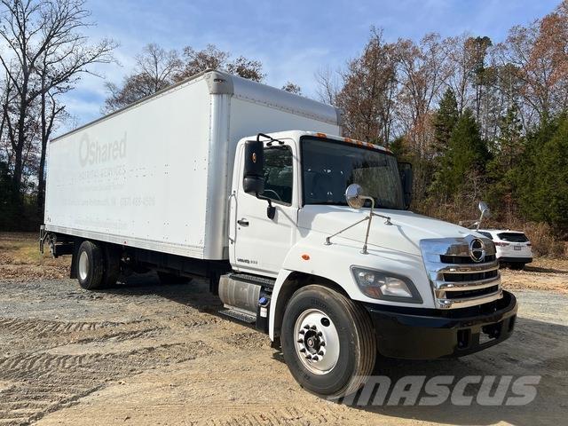 Hino 269 Camiões de caixa fechada
