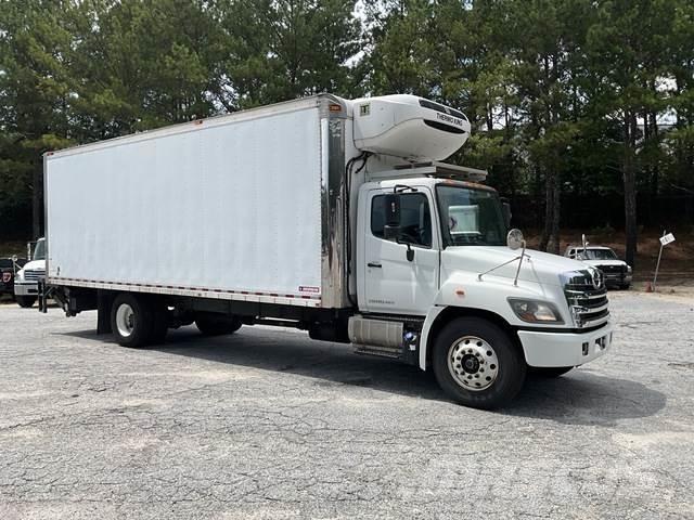 Hino 338 Camiões caixa temperatura controlada