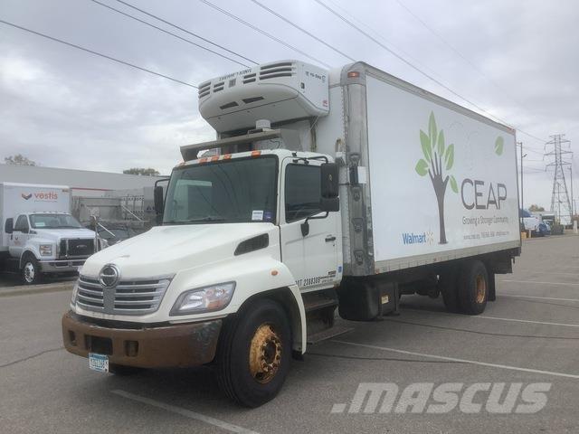 Hino 338 Camiões caixa temperatura controlada