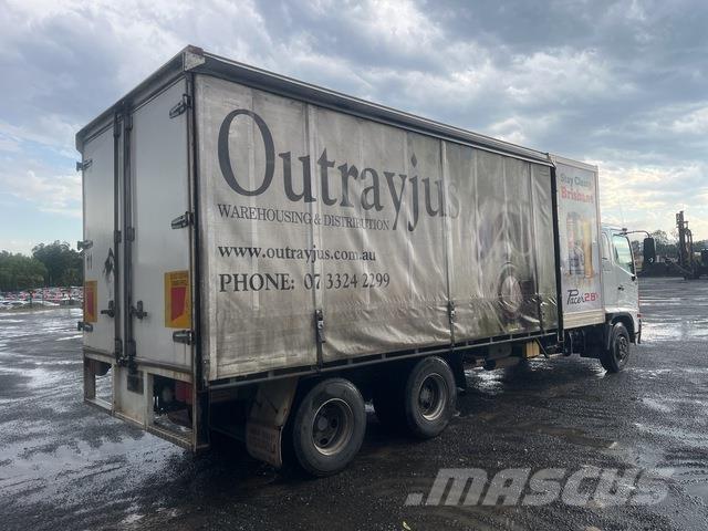 Hino FD1J Camiões caixa cortinas laterais