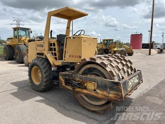 Hypac C832B Cilindros Compactadores monocilíndricos