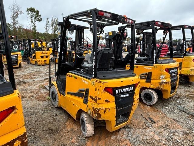 Hyundai 25B-9U Empilhadores eléctricos