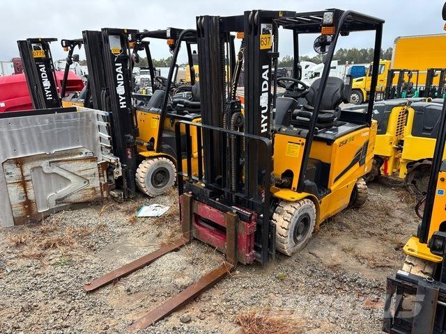 Hyundai 25B-9U Empilhadores eléctricos