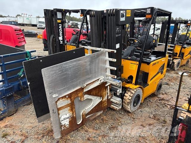 Hyundai 25B-9U Empilhadores eléctricos