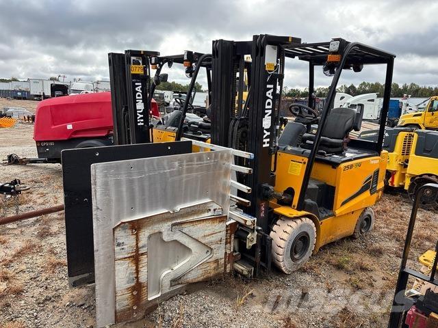 Hyundai 25B-9U Empilhadores eléctricos