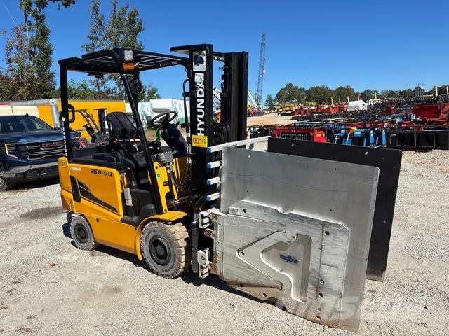 Hyundai 25B-9U Empilhadores eléctricos