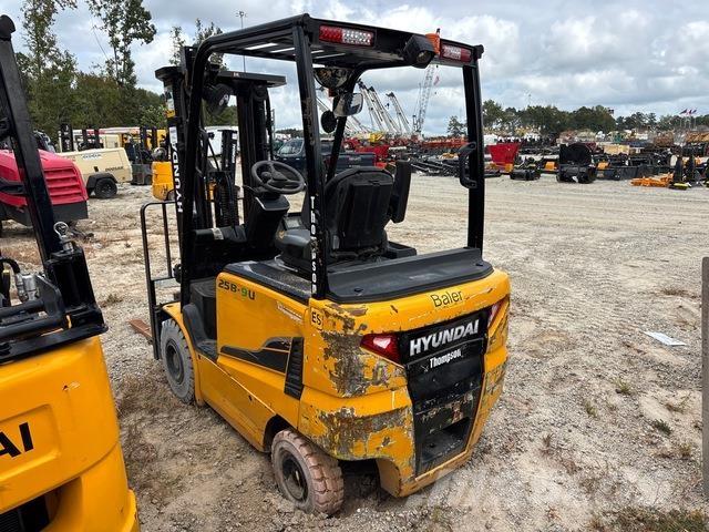 Hyundai 25B-9U Empilhadores eléctricos