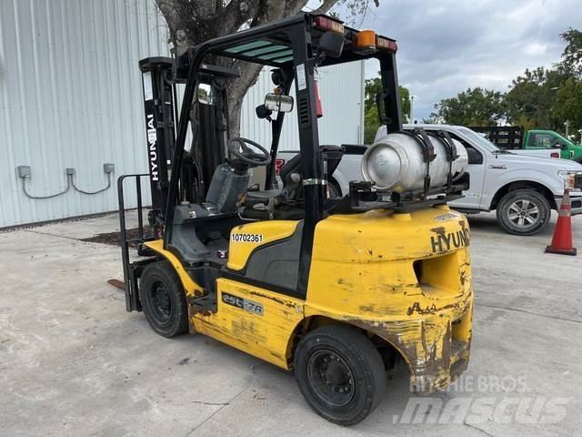 Hyundai 25L-7A Construção - Outros
